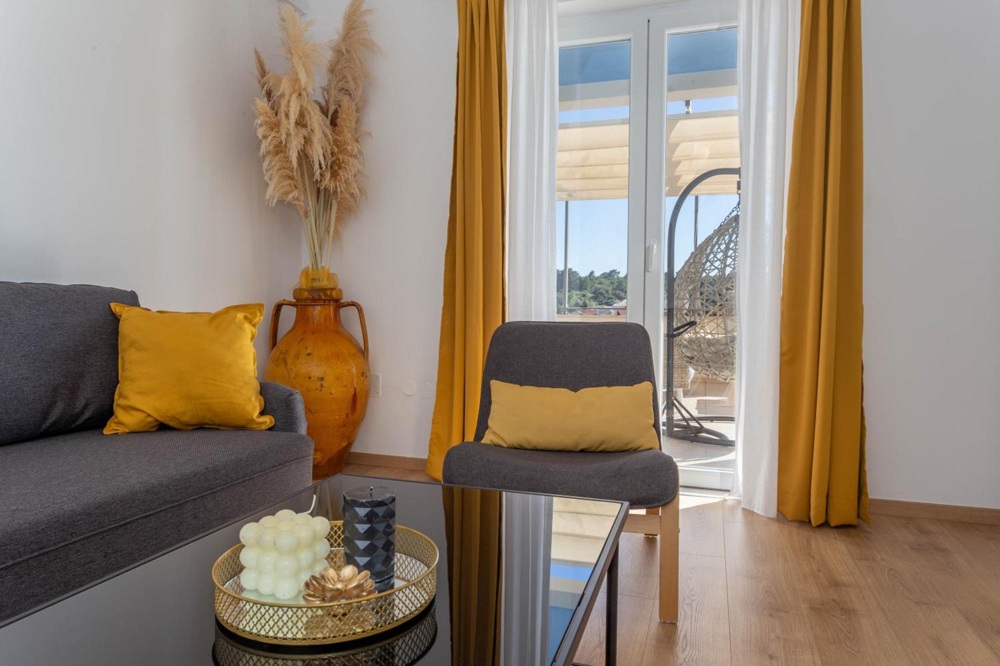 Apartment Tasina Hvar Town Exteriör bild